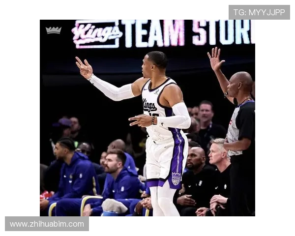 威少砍下三双助国王逆转勇士 双方激战四节展开惊心动魄对决 威少砍下三双助国王逆转勇士 双方激战四节展开惊心动魄对决